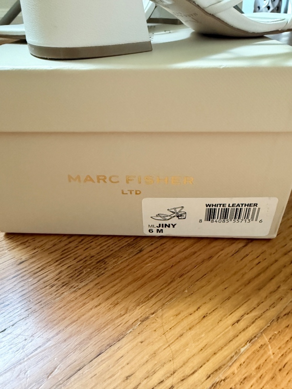 Marc fisher ltd white jiny sandal - Picture 3 of 3